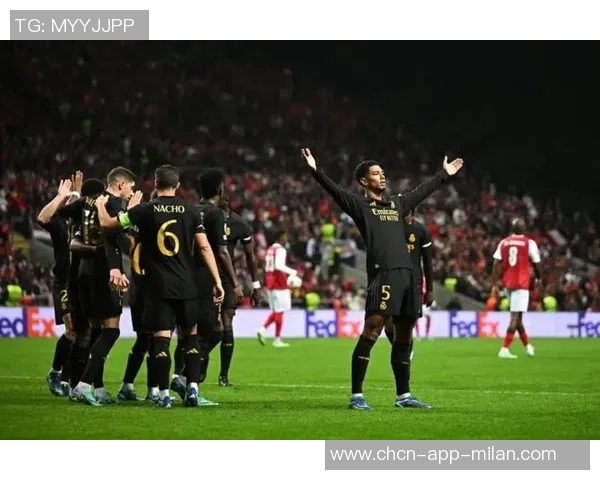 小贝林厄姆比赛表现不佳家庭观战气氛紧张引发关注 小贝林厄姆比赛表现不佳家庭观战气氛紧张引发关注