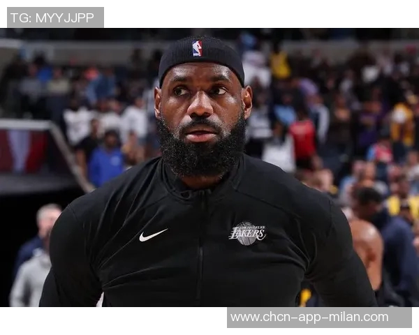 詹姆斯团队呼吁湖人谨慎安排出场时间他将缺席季前赛首战