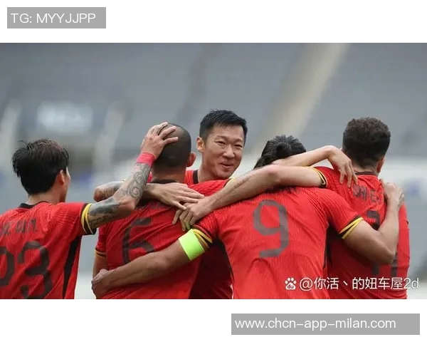 黄政宇凌空破门激情滑跪庆祝迎来泰山生涯第二球精彩瞬间 黄政宇凌空破门激情滑跪庆祝迎来泰山生涯第二球精彩瞬间