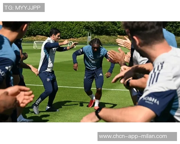 阿尔特塔长子加布里埃尔首次为阿森纳U17出战展现潜力 阿尔特塔长子加布里埃尔首次为阿森纳U17出战展现潜力