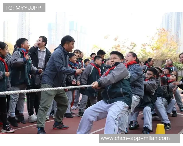 中国体育报报道中足联启动职业联赛文明行动月系列活动倡导体育精神与文明风尚