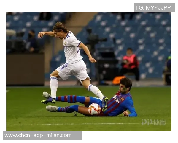 赫伊森因小腿伤缺席国家队皇马仍期待他能及时复出迎战国家德比 赫伊森因小腿伤缺席国家队皇马仍期待他能及时复出迎战国家德比